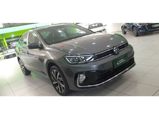 VOLKSWAGEN VIRTUS 1.0 200 TSI HIGHLINE AUTOMÁTICO